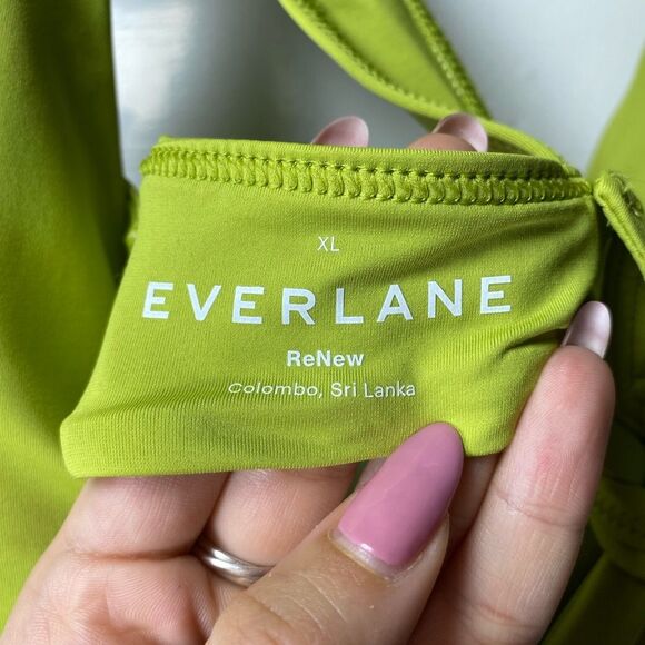 Everlane NEW The Triangle Tie-Back Bikini Top in Pepper Green Sz XL - Picture 4 of 14